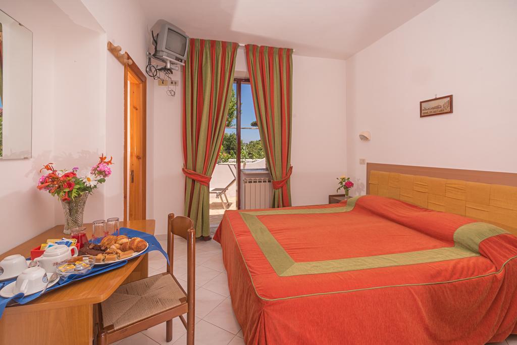 Hotel Bel Tramonto Casamicciola Terme Dış mekan fotoğraf